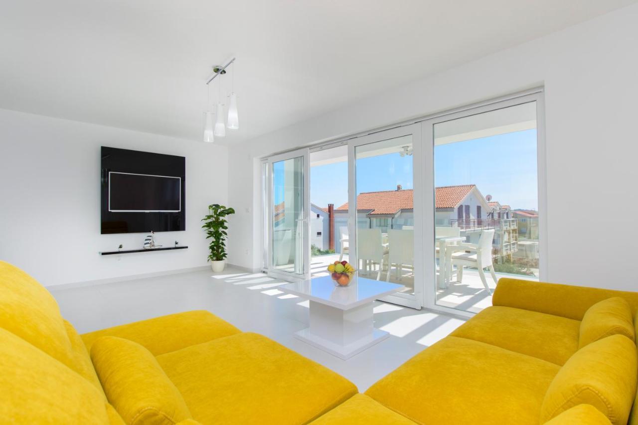 Apartment Royal II โวดีเซ ภายนอก รูปภาพ