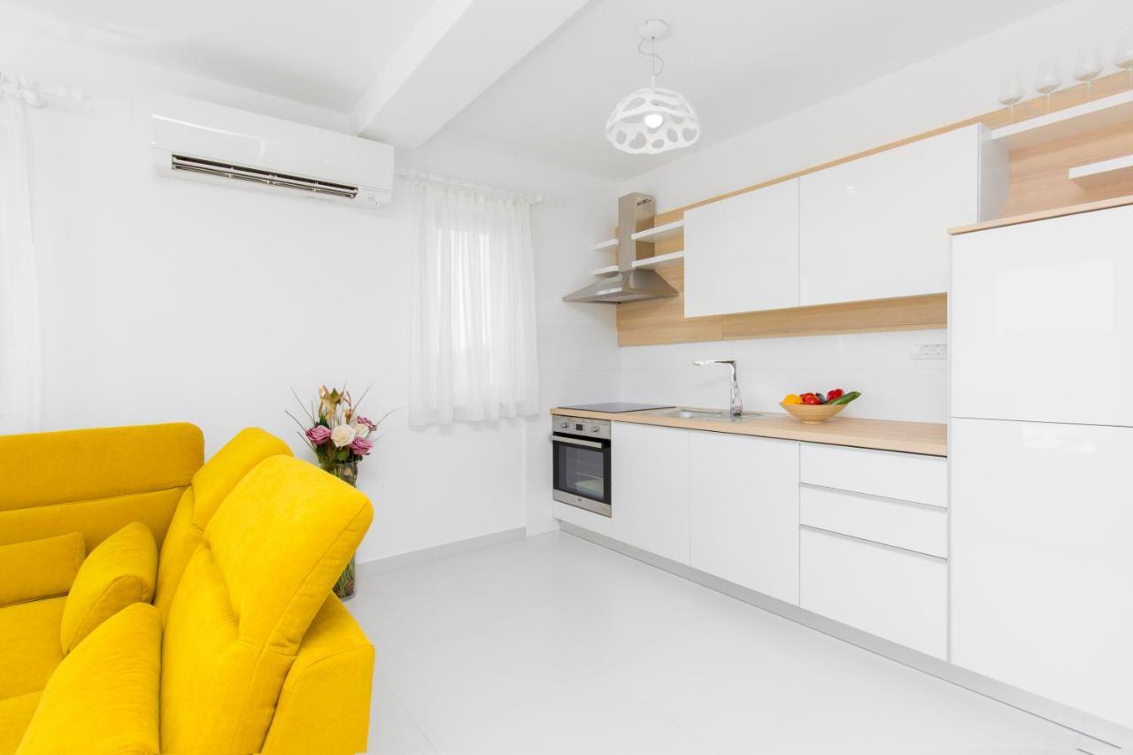 Apartment Royal II โวดีเซ ภายนอก รูปภาพ