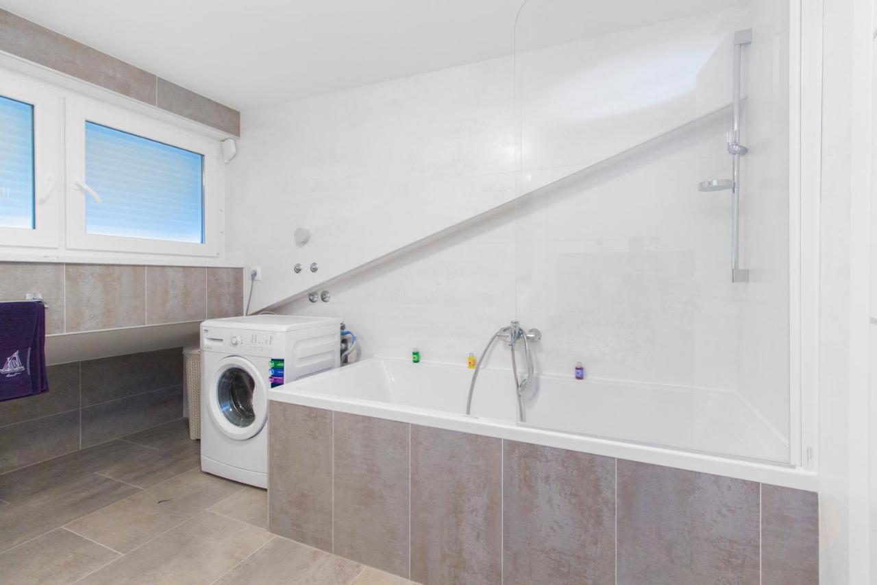 Apartment Royal II โวดีเซ ภายนอก รูปภาพ