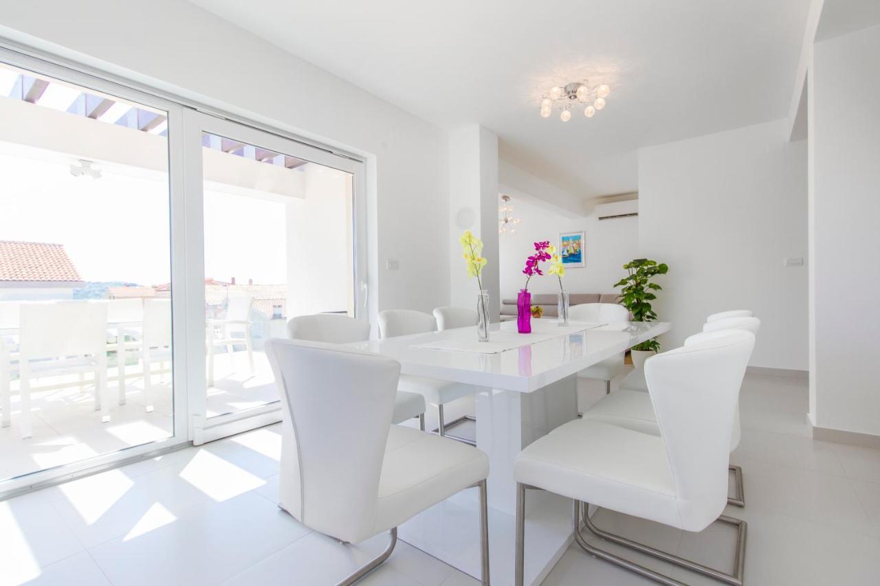 Apartment Royal II โวดีเซ ภายนอก รูปภาพ