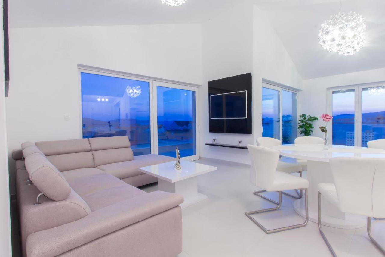 Apartment Royal II โวดีเซ ภายนอก รูปภาพ