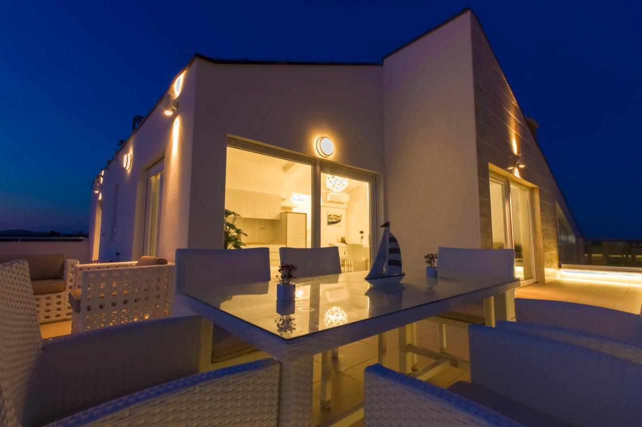 Apartment Royal II โวดีเซ ภายนอก รูปภาพ