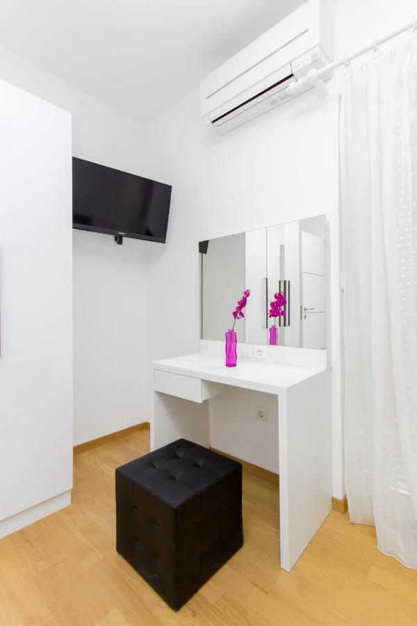 Apartment Royal II โวดีเซ ภายนอก รูปภาพ