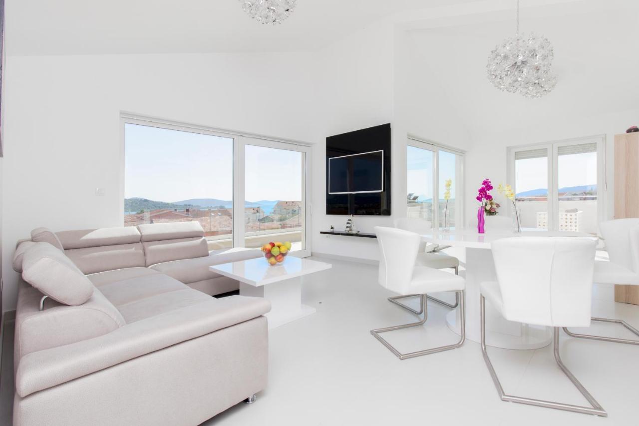 Apartment Royal II โวดีเซ ภายนอก รูปภาพ