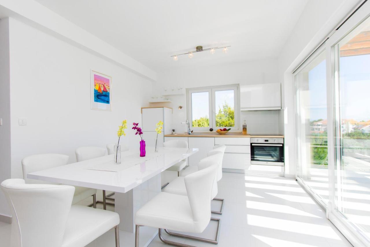 Apartment Royal II โวดีเซ ภายนอก รูปภาพ
