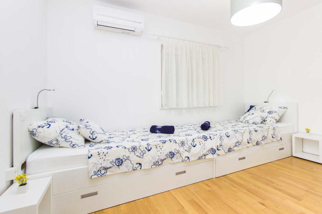 Apartment Royal II โวดีเซ ภายนอก รูปภาพ